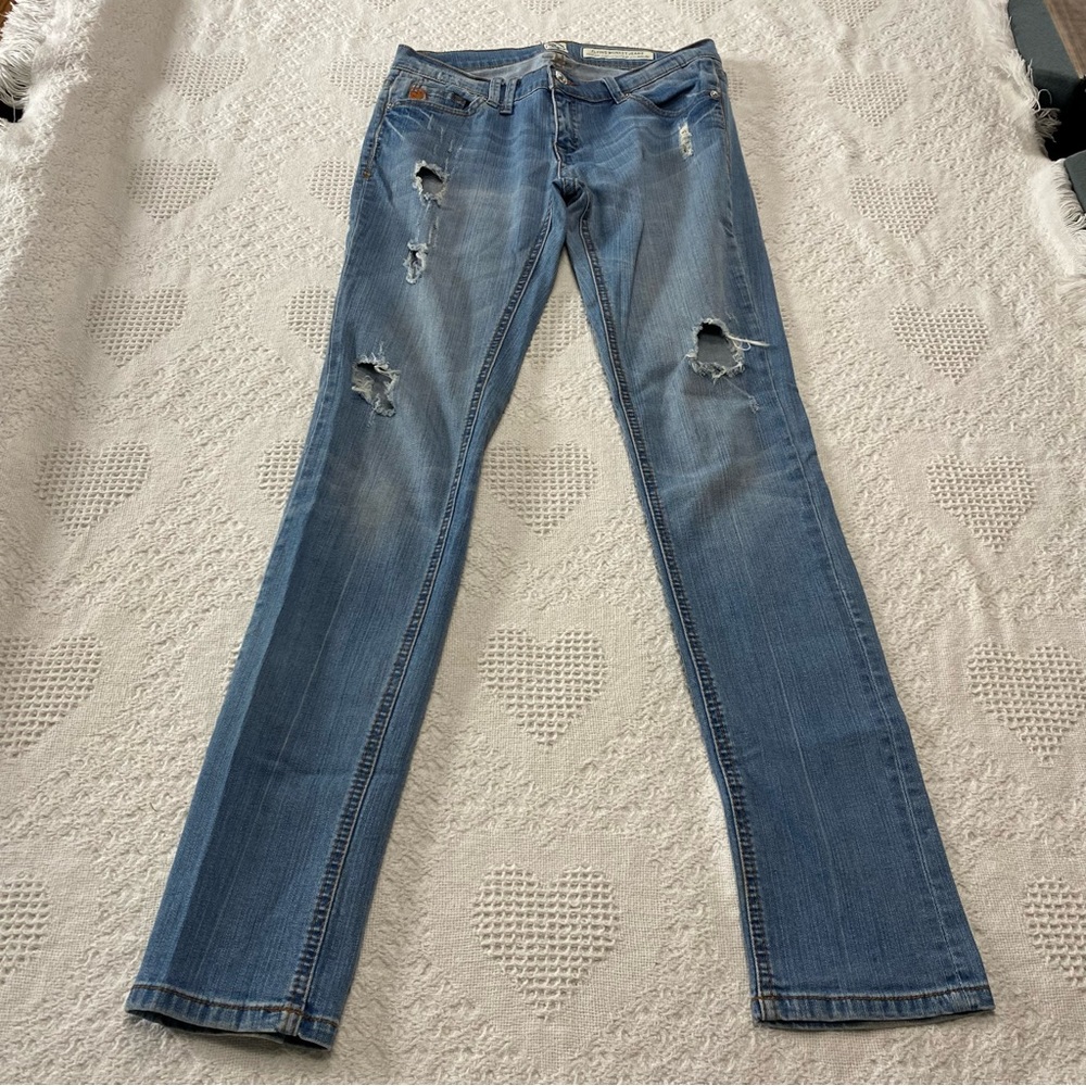 Flying Monkey Ripped Skinny Jeans (28)